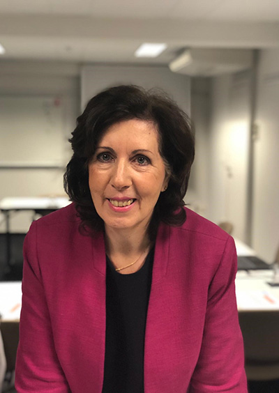Marie-Claire, Tax Accountant